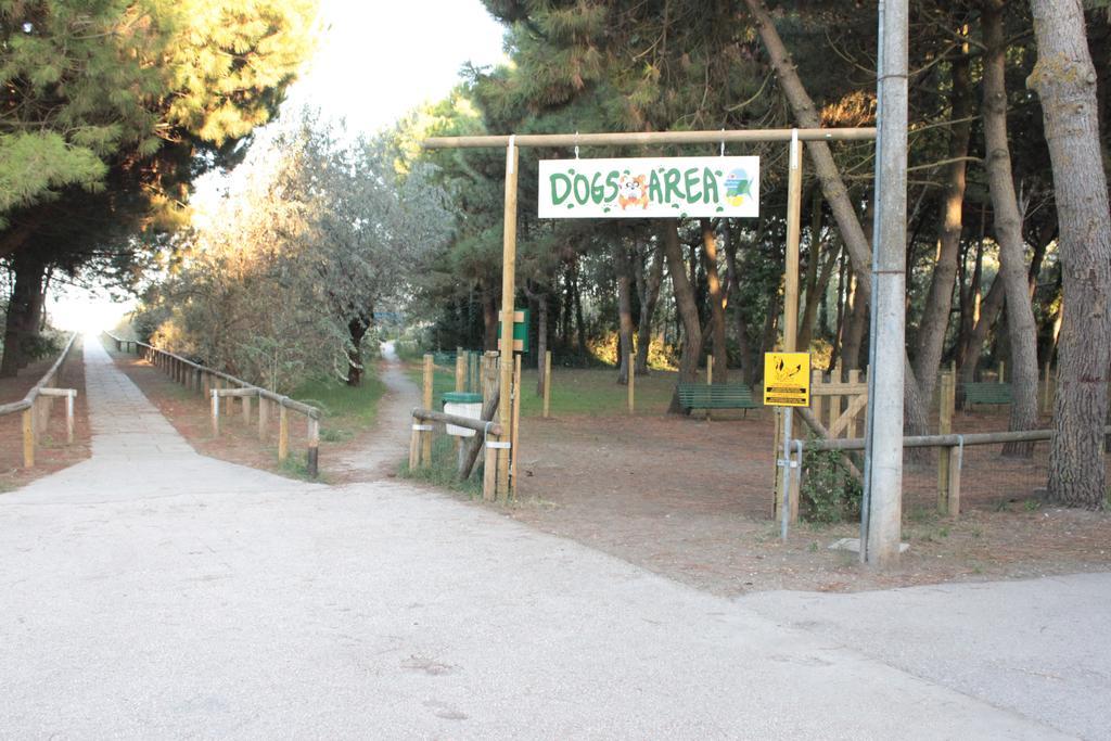 Camping Mare E Pineta Lido di Spina Luaran gambar