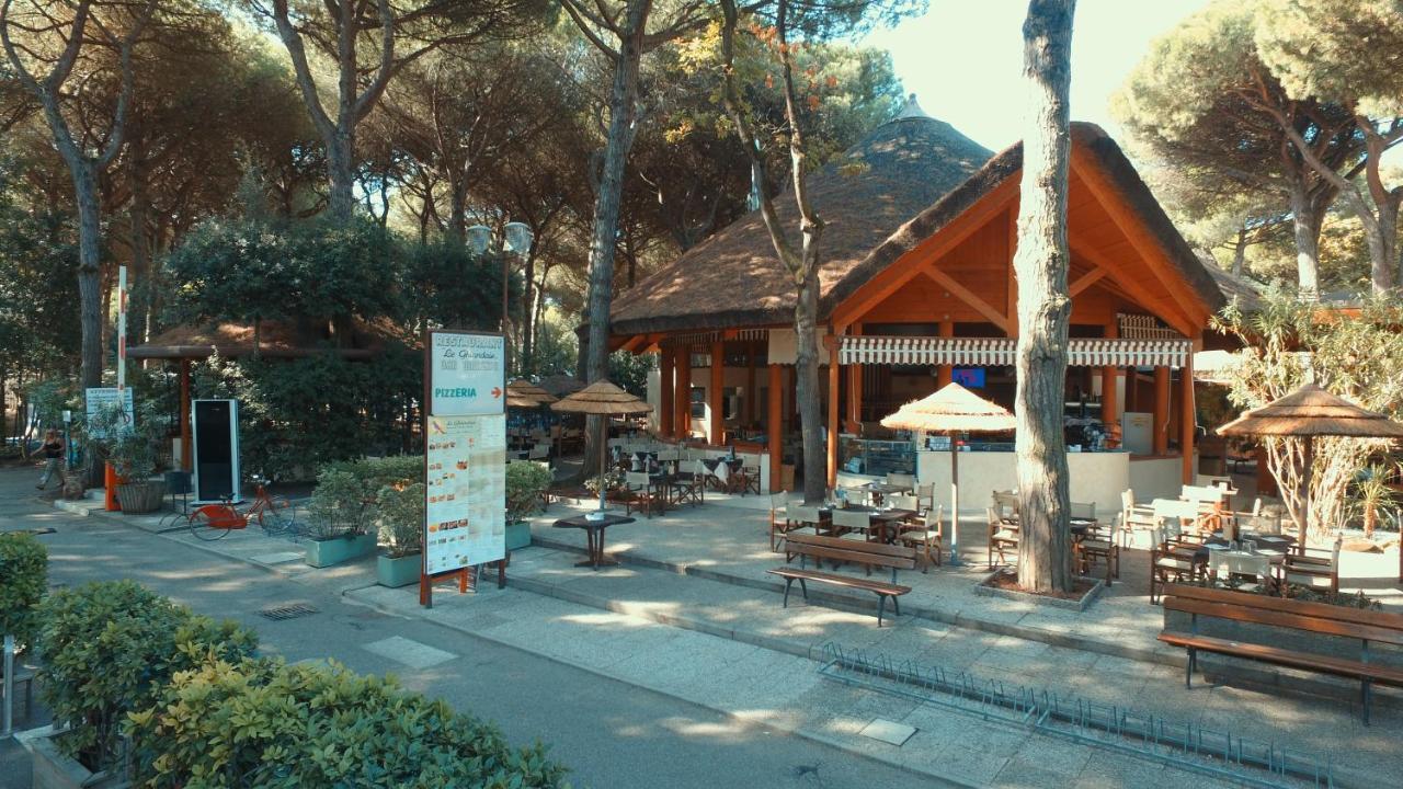 Camping Mare E Pineta Lido di Spina Luaran gambar